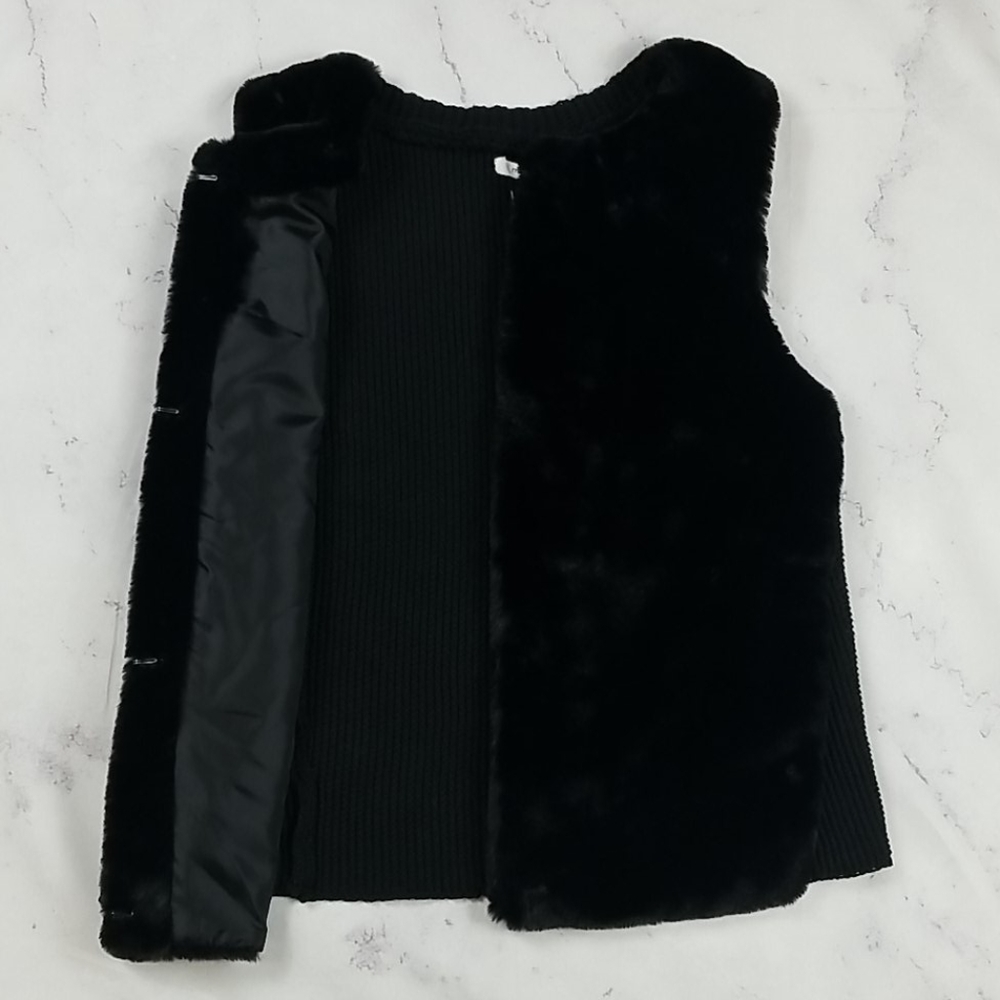 Maurices Black Faux Fur & Knit Vest